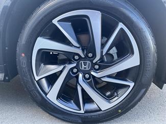 2017 Honda VEZEL - Thumbnail