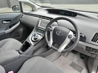 2010 Toyota Prius  - Thumbnail